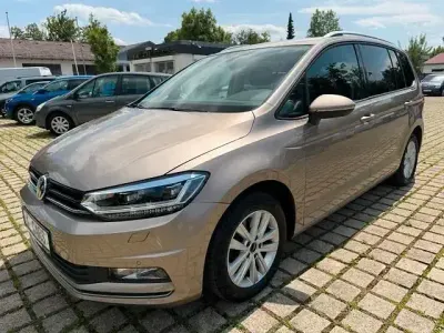 Gebraucht VW Touran Join 150 PS (110 kW) 2018 Beige Van / Kleinbus