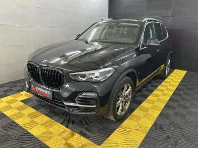 Gebraucht BMW X5 Sport Line 266 PS (195 kW) 2019 Black sapphire metallic SUV