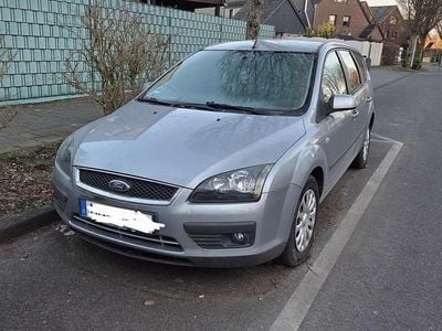 Usata Ford Focus Titanium 116 CV (85 kW) 2005 Grigio Station wagon