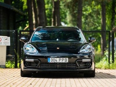 Porsche Panamera GTS