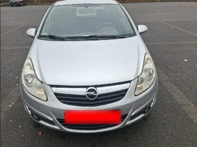 Używany Opel Corsa 80 KM (58 kW) 2007 Srebrny Hatchback