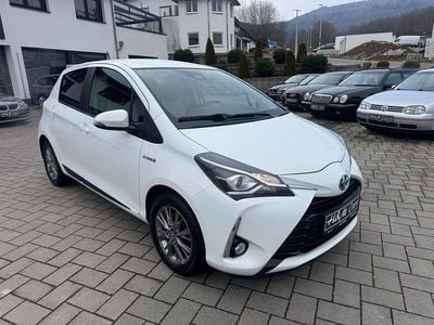 Gebraucht Toyota Yaris Hybrid Comfort 73 PS (53 kW) 2017 Weiß Kleinwagen