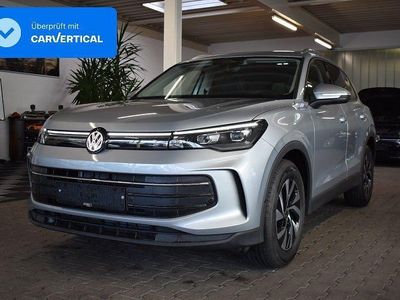 Neu VW Tiguan Life 131 PS (96 kW) 2026 Silber SUV