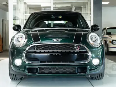 Second-hand Mini Cooper S 192 CP (141 kW) 2018 Verde Hatchback