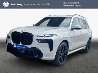 Neu BMW X7 Sport Line 352 PS (258 kW) 2026 Weiß SUV