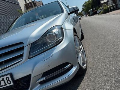 Mercedes C220