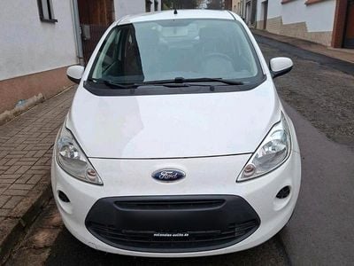 Gebraucht Ford Ka 69 PS (50 kW) 2014 Weiß Kleinwagen