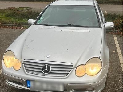 Mercedes C180