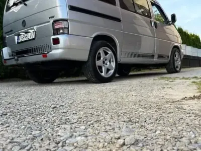 Gebraucht VW T4 102 PS (75 kW) 2000 Silber Van