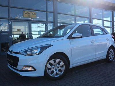 Usata Hyundai i20 Classic 75 CV (55 kW) 2016 Bianco Utilitaria