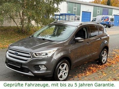 Gebraucht Ford Kuga Cool & Connect 150 PS (110 kW) 2018 Grau SUV