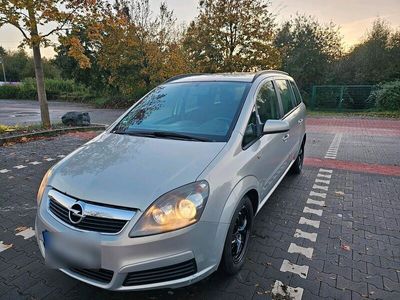 gebraucht Opel Zafira 1.6 ,ahk ,klima,7sizter