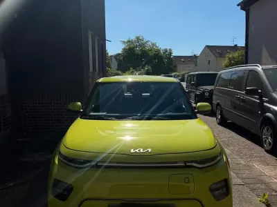 Usata Kia Soul Edition 7 100 kW (136 CV) 2021 Verde SUV