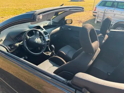 Gebraucht Peugeot 206 107 PS (78 kW) 2006 Schwarz Cabrio