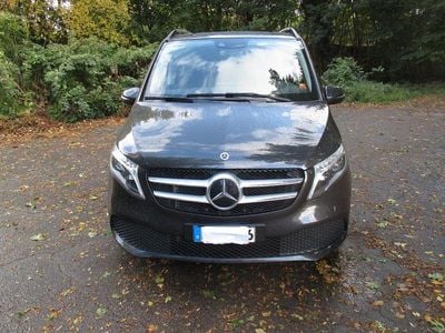 Mercedes V250