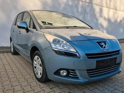 Gebraucht Peugeot 5008 Premium 155 PS (114 kW) 2009 Blau Van / Kleinbus
