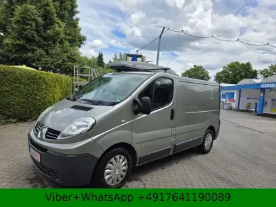 Gebraucht Renault Trafic 114 PS (83 kW) 2011 Beige Van / Kleinbus