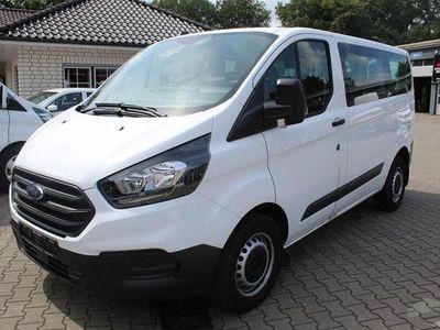 Weiß Gebraucht 2021 Ford Transit Custom Kombi | 24.990 € (Teuer)