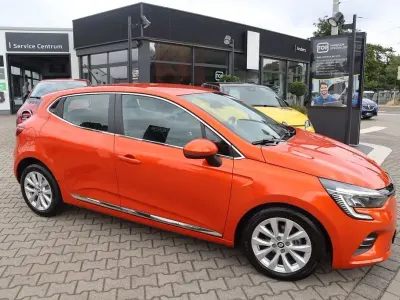 Gebraucht Renault Clio V Intens 101 PS (74 kW) 2023 Orange Limousine