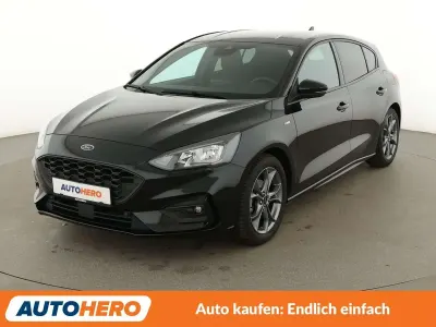 Używany Ford Focus ST-Line 125 KM (91 kW) 2019 Czarny Sedan/Limuzyna