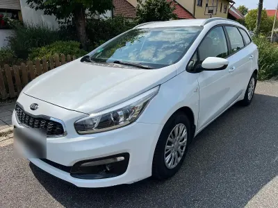 Gebraucht Kia Ceed 99 PS (72 kW) 2017 Weiß Kleinwagen