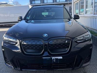 Second-hand BMW iX3 Impressive 210 kW (286 CP) 2023 Negru SUV