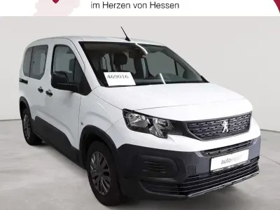 Gebraucht Peugeot Rifter Active 110 PS (80 kW) 2022 Weiß Van / Kleinbus