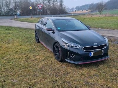 Kia ProCeed GT