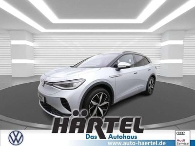 Scale silver, metallic Gebraucht 2022 VW ID.4 GTX SUV | 27.400 € (Guter Preis)