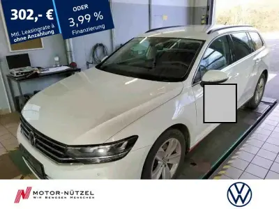 Używany VW Passat Business 150 KM (110 kW) 2022 Biały Kombi