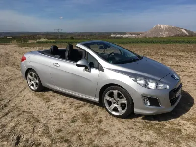 Gebraucht Peugeot 308 CC Allure 156 PS (114 kW) 2012 Silber Cabrio