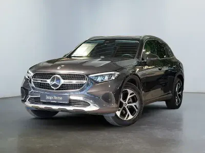 Używany Mercedes GLC220 Avantgarde 197 KM (144 kW) 2024 Szary SUV