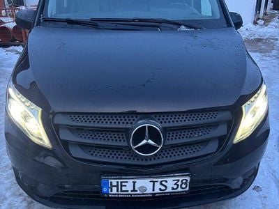 Schwarz Gebraucht 2020 Mercedes Vito Van | 16.500 € (Guter Preis)