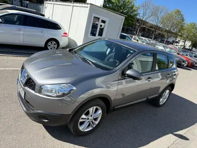 Gebraucht Nissan Qashqai 360º 131 PS (96 kW) 2013 Grau SUV
