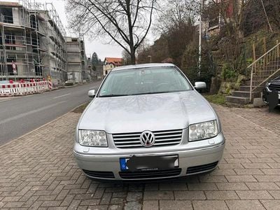 Gebraucht VW Bora 110 PS (80 kW) 2003 Grau Limousine