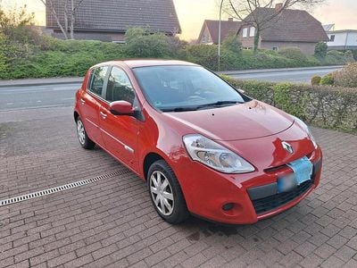 Usata Renault Clio IV 75 CV (55 kW) 2013 Rosso Berlina