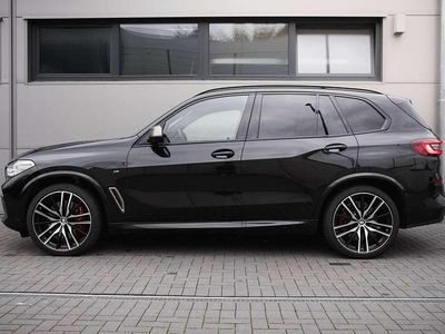 Gebraucht BMW X5 M 530 PS (389 kW) 2021 Black sapphire metallic SUV
