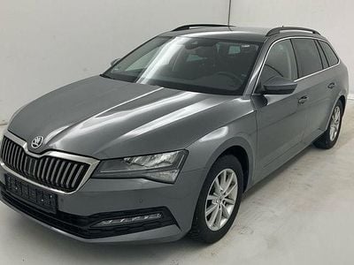 Grau Gebraucht 2023 Skoda Superb Ambition Limousine | 18.897 € (Fairer Preis)