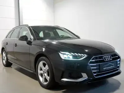 Gebraucht Audi A4 S-Line 163 PS (119 kW) 2023 Schwarz Kombi