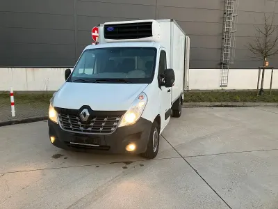 Second-hand Renault Master 150 CP (110 kW) 2016 Alb Van