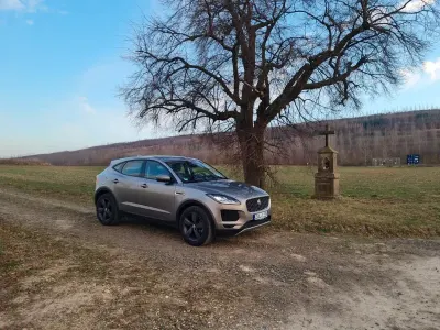 Gebraucht Jaguar E-Pace S 250 PS (183 kW) 2019 Grau SUV