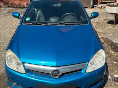 Gebraucht Opel Tigra 125 PS (91 kW) 2005 Blau Cabrio