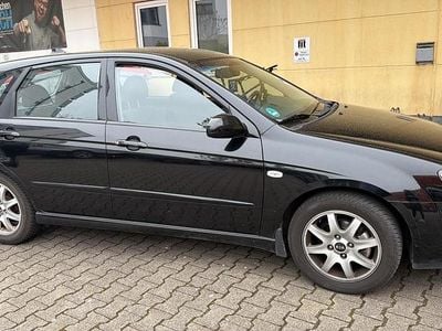 Second-hand Kia Cerato 140 CP (102 kW) 2006 Negru Hatchback