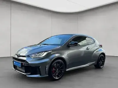 Ny Toyota Yaris 280 HK (205 kW) 2025 Grå Hatchback