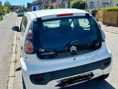 Gebraucht Citroën C1 50 PS (36 kW) 2012 Weiß Kleinwagen