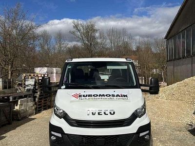 Gebraucht Iveco Daily 179 PS (131 kW) 2019 Van