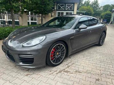 Porsche Panamera GTS