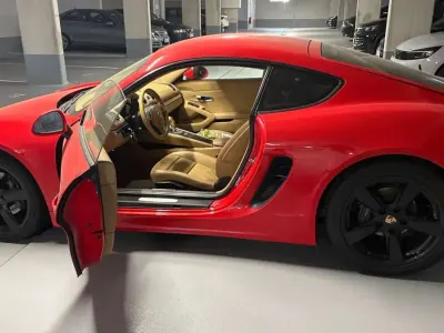 Gebraucht Porsche Cayman 275 PS (202 kW) 2016 Rot Coupé