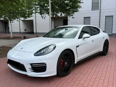 Gebraucht Porsche Panamera GTS Chrono 441 PS (324 kW) 2016 Weiß Limousine