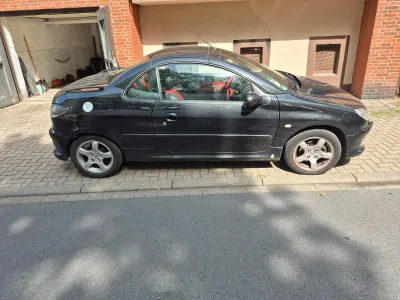 Gebraucht Peugeot 206 CC Sport 136 PS (100 kW) 2004 Schwarz Cabrio
